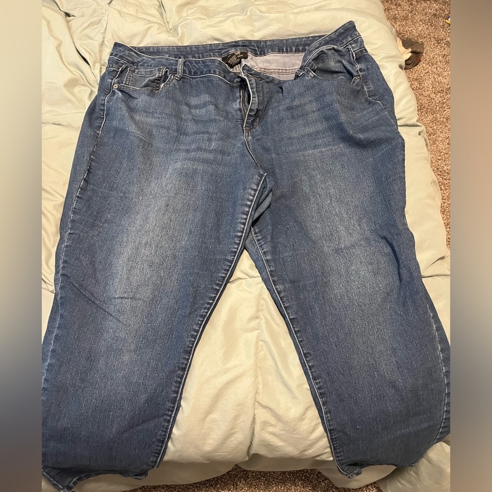 Lane Bryant Jean capris